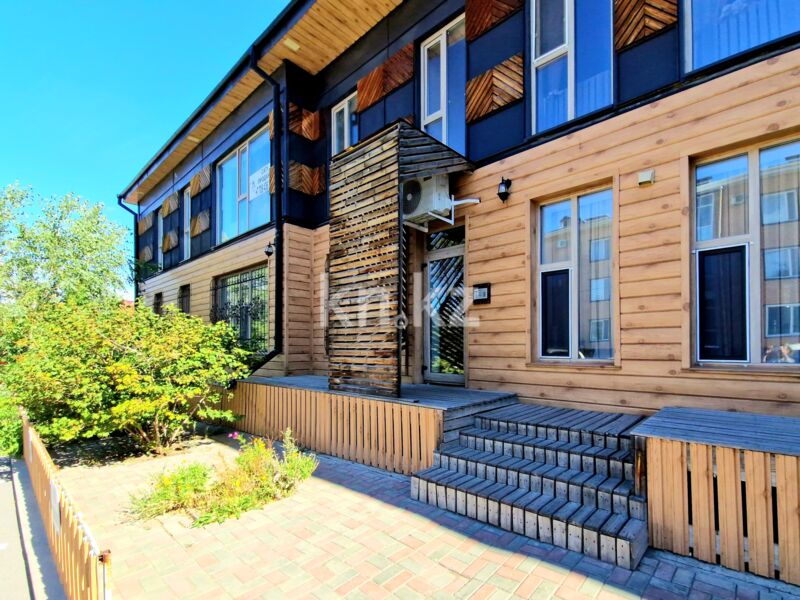 Продажа 4-комнатной квартиры, 164 м² - Продажа квартир в Городе Караганды - страница 2 фото 1 из 25