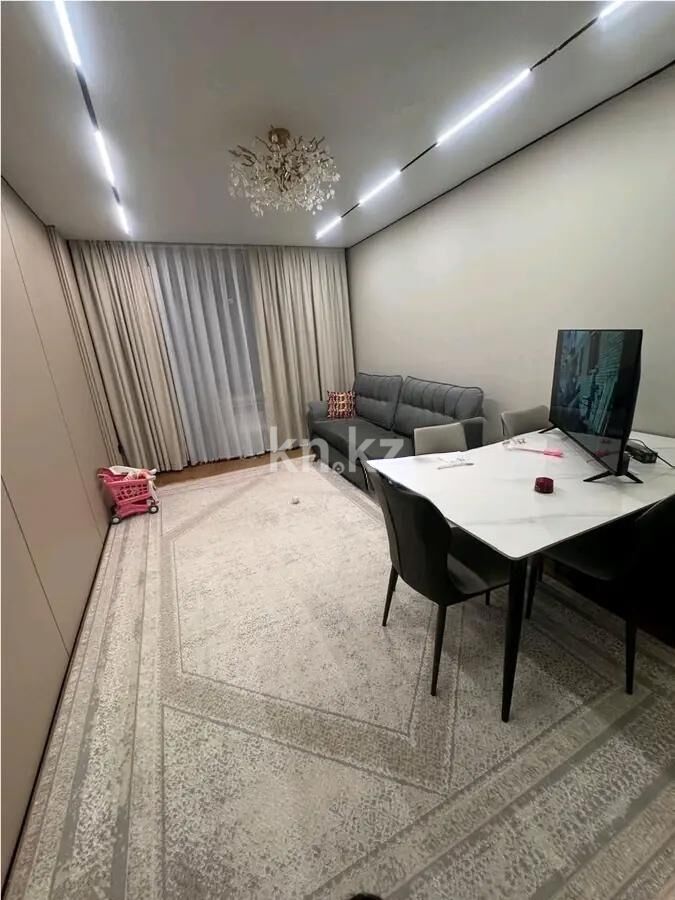 Продажа 3-комнатной квартиры, 67 м² - Продажа трехкомнатных квартир в кирпичном доме в Алматы - страница 7 фото 1 из 6