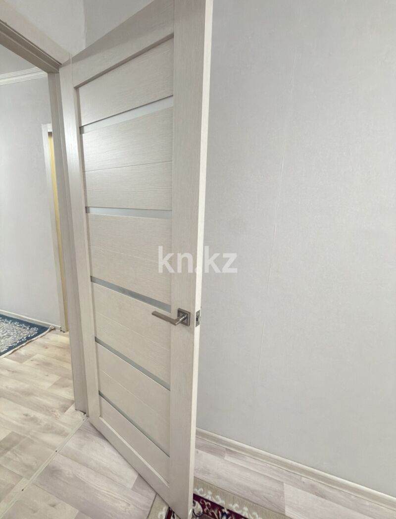 Продажа 2-комнатной квартиры, 45 м² - Продажа квартир на Юго-Востоке Караганды - страница 9 фото 13 из 17