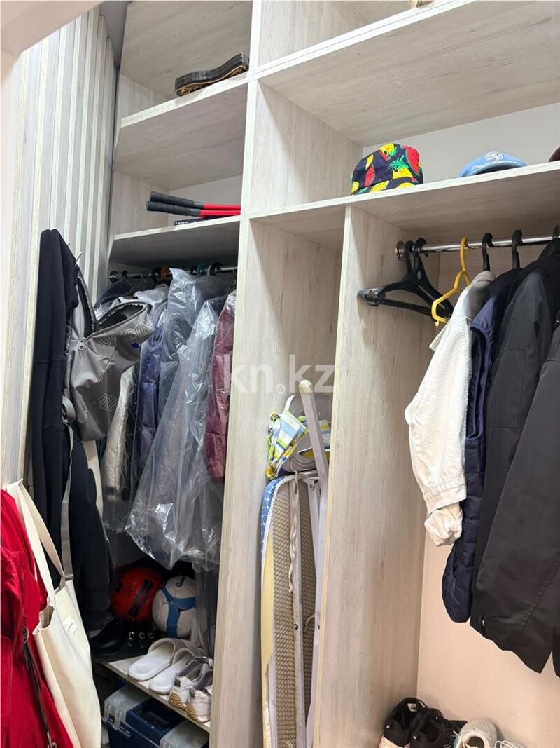 Продажа 3-комнатной квартиры, 85 м² - Продажа квартир на Юго-Востоке Караганды - страница 2 фото 25 из 29