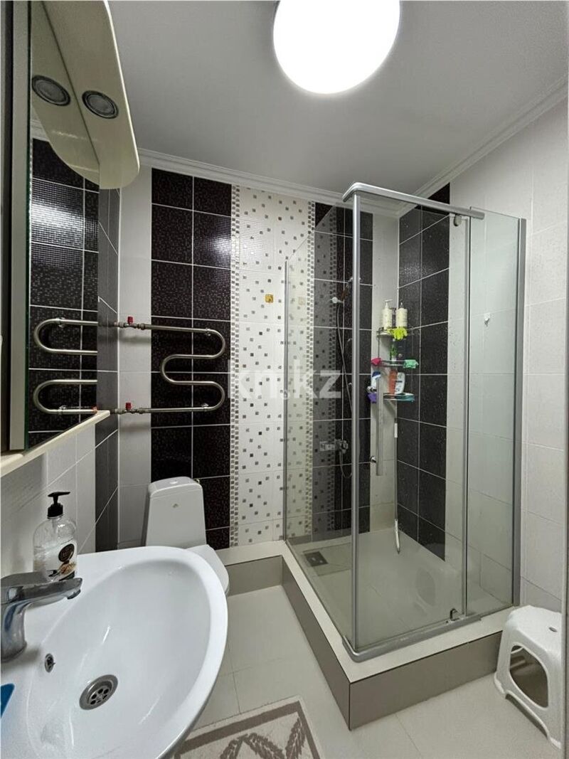Продажа 2-комнатной квартиры, 75 м² - Продажа двухкомнатных квартир в блочном доме в Казахстане - страница 3 фото 7 из 9
