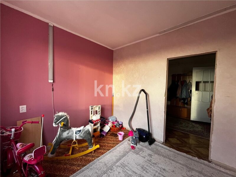 Продажа 4-комнатной квартиры, 76 м² - Продажа четырехкомнатных квартир в панельном доме в Караганде - страница 3 фото 7 из 15