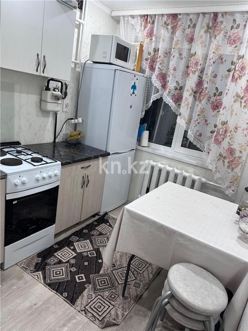 Продажа 2-комнатной квартиры, 42 м² - Продажа двухкомнатных квартир в панельном доме в Караганде - страница 15 фото 2 из 4