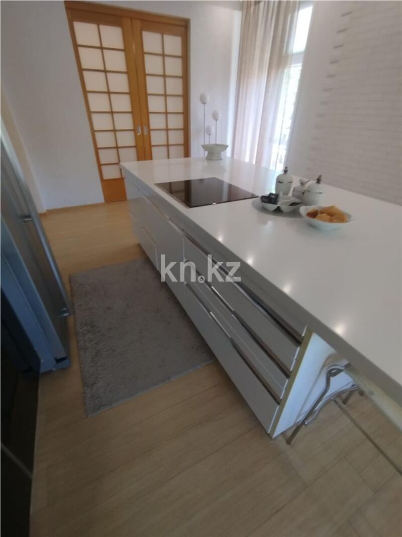 Продажа 6-комнатной квартиры, 241 м² - Продажа пятикомнатных и более квартир в Темиртау фото 28 из 59