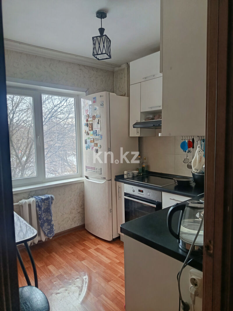 Продажа 3-комнатной квартиры, 58.2 м² - Продажа жилой и коммерческой недвижимости в Усть-Каменогорске фото 3 из 4