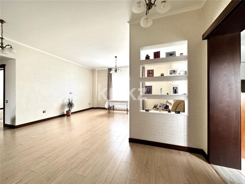 Продажа 6-комнатного дома, 400.7 м² - Продажа домов, коттеджей в Караганде - страница 7 фото 7 из 52
