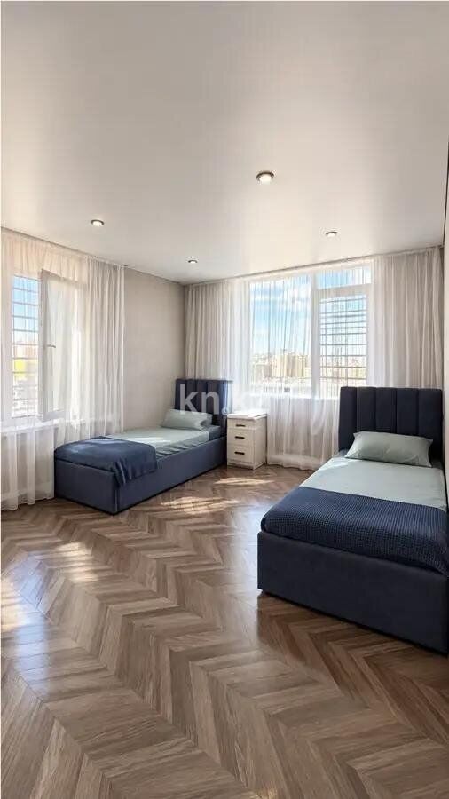 Продажа 3-комнатной квартиры, 95 м² - Продажа квартир в блочном доме в Казахстане - страница 9 фото 3 из 5