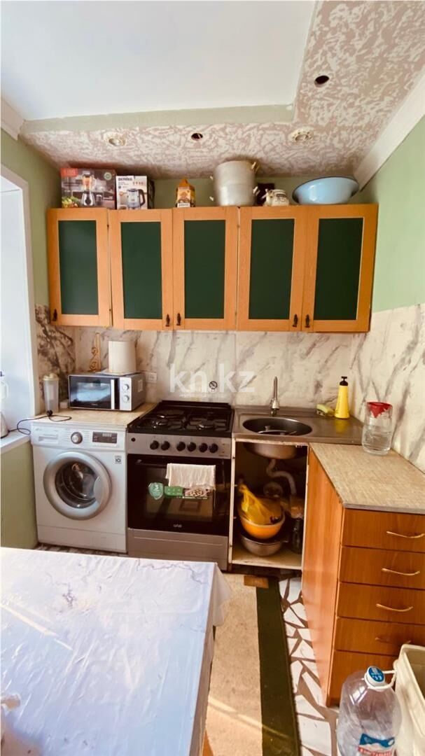 Продажа 3-комнатной квартиры, 58 м² - Продажа трехкомнатных квартир в Майкудуке Караганды - страница 5 фото 8 из 11