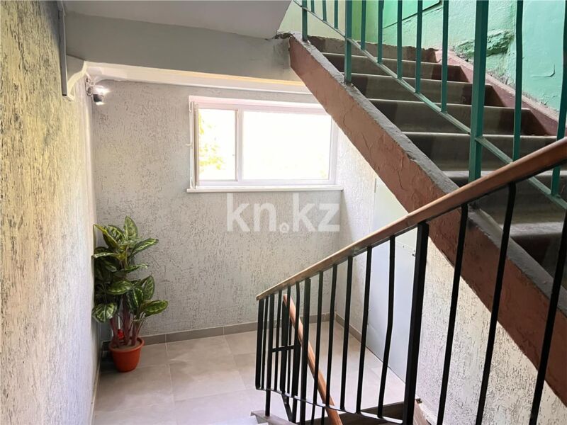 Продажа 4-комнатной квартиры, 77 м² - Продажа четырехкомнатных квартир в панельном доме в Караганде - страница 3 фото 31 из 36