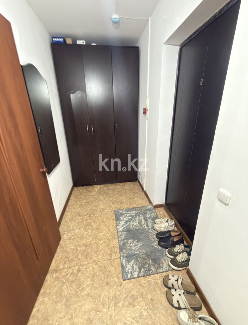 Продажа 1-комнатной квартиры, 41 м² - Продажа однокомнатных квартир на Юго-Востоке Караганды - страница 8 фото 15 из 19