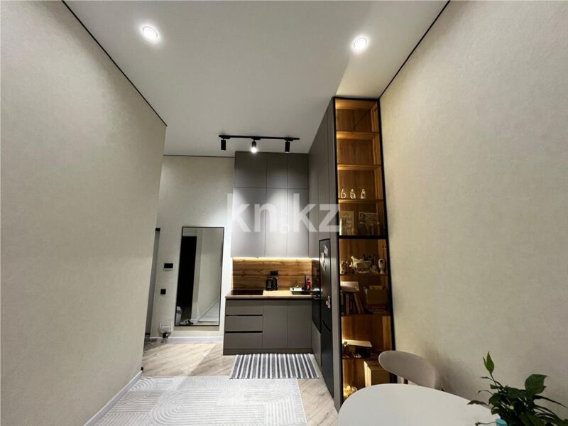 Продажа 2-комнатной квартиры, 38 м² - Продажа офисных и торговых помещений в Атырау фото 3 из 9