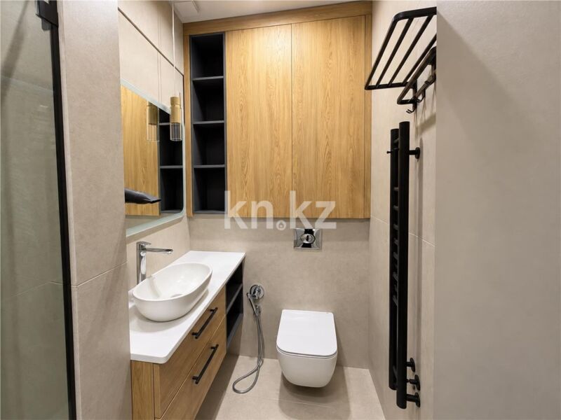 Продажа 4-комнатной квартиры, 125 м² - Продажа квартир на Юго-Востоке Караганды - страница 2 фото 9 из 43
