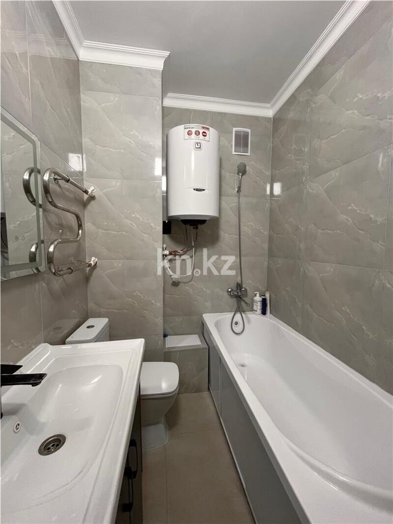 Продажа 3-комнатной квартиры, 84 м² - Продажа квартир в кирпичном доме в Караганде фото 14 из 19