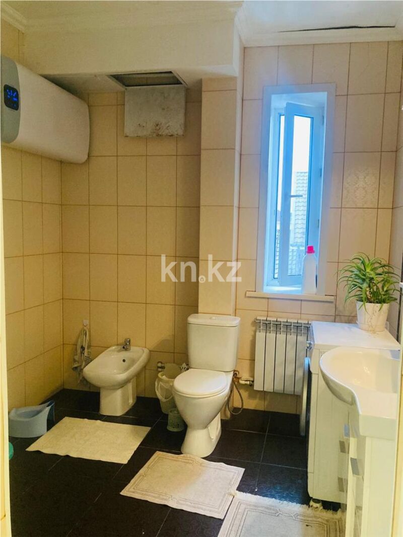 Продажа 6-комнатного дома, 245 м² - Продажа домов, коттеджей в Караганде - страница 7 фото 19 из 31