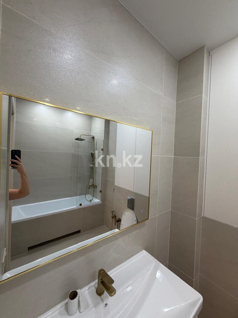 Продажа 3-комнатной квартиры, 89.8 м² - Продажа квартир в кирпичном доме в Астане - страница 94 фото 18 из 26