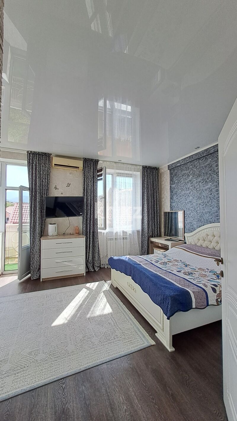 Продажа 3-комнатной квартиры, 86 м² - Продажа трехкомнатных квартир в монолитном доме в Караганде фото 1 из 28