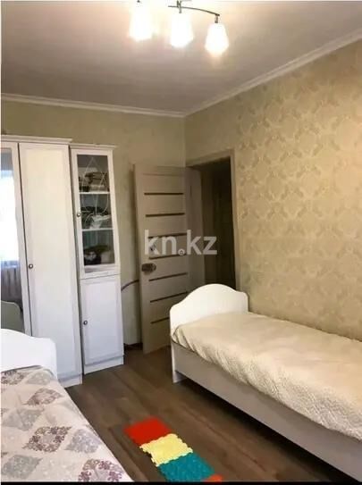 Продажа 3-комнатной квартиры, 70 м² - Продажа трехкомнатных квартир на Юго-Востоке Караганды - страница 3 фото 2 из 7