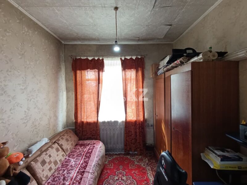 Продажа 3-комнатного дома, 43 м² - Продажа домов, коттеджей в Караганде - страница 5 фото 5 из 10
