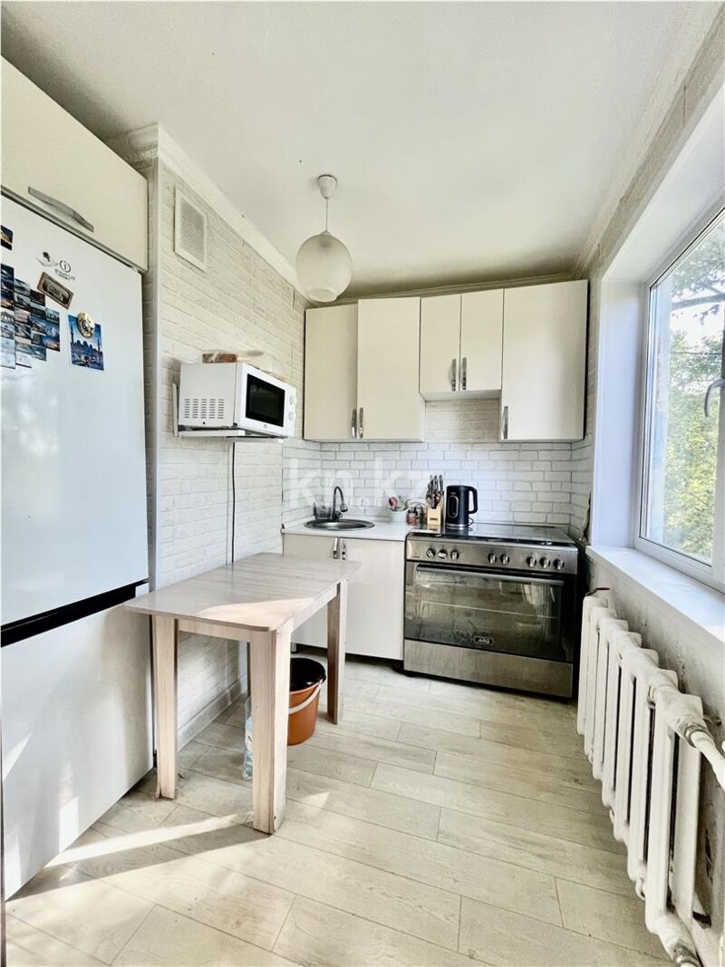 Продажа 3-комнатной квартиры, 58 м² - Продажа трехкомнатных квартир в Темиртау - страница 3 фото 3 из 9