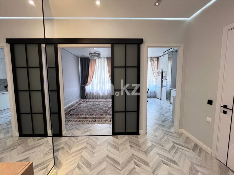 Продажа 2-комнатной квартиры, 63 м² - Продажа двухкомнатных квартир в монолитно-каркасном доме в Караганде - страница 3 фото 2 из 24