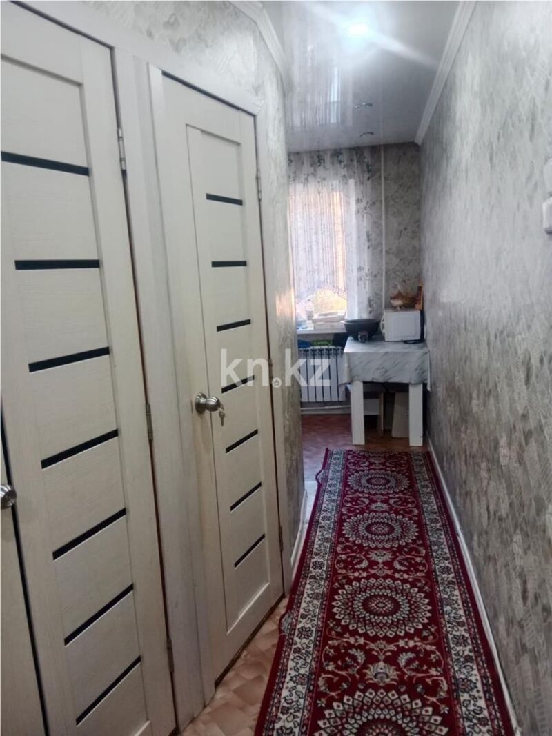 Продажа 3-комнатной квартиры, 61 м² - Продажа трехкомнатных квартир в Майкудуке Караганды - страница 11 фото 2 из 4
