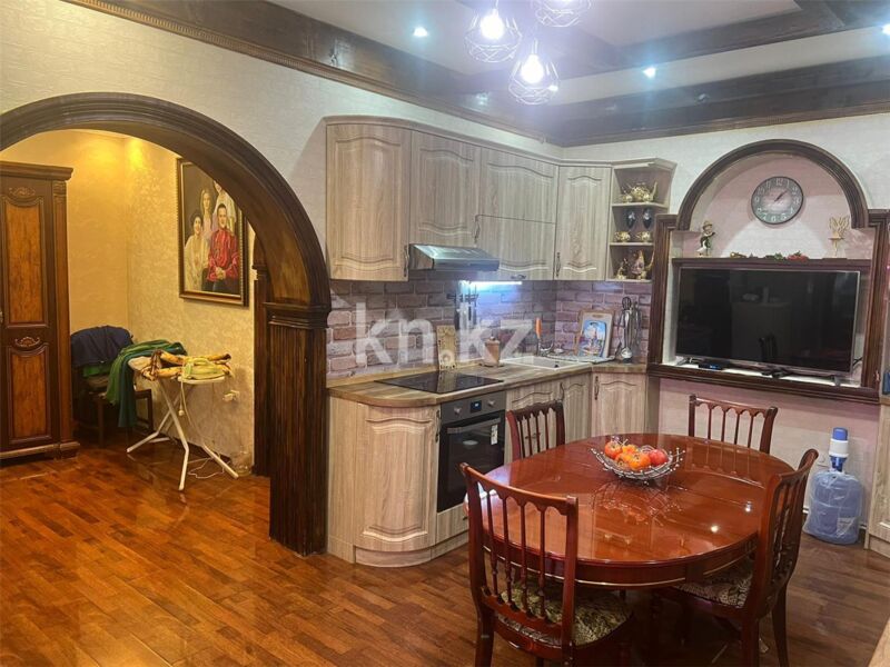 Продажа 5-комнатной квартиры, 207 м² - Продажа пятикомнатных и более квартир в Темиртау фото 36 из 45
