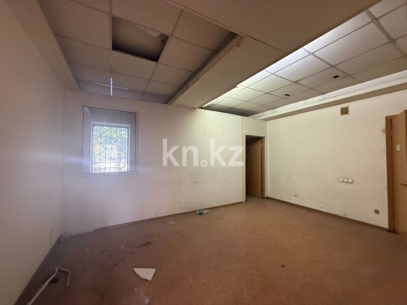 Продажа помещения, 270 м² - Продажа офисных и торговых помещений в Караганде фото 4 из 5