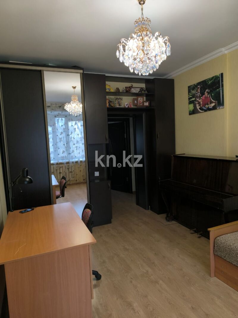 Продажа 4-комнатной квартиры, 95.2 м² - Продажа четырехкомнатных квартир в кирпичном доме в Караганде - страница 5 фото 3 из 19
