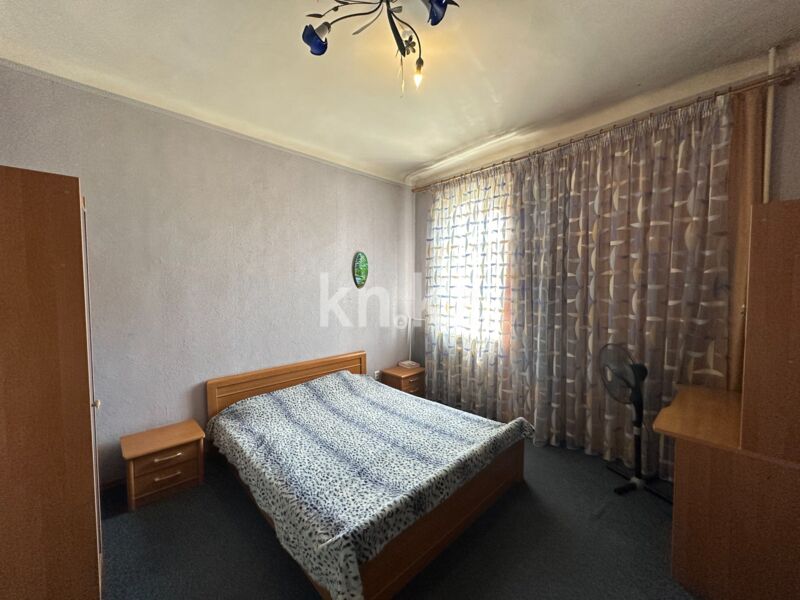 Продажа 4-комнатной квартиры, 73 м² - Продажа четырехкомнатных квартир в кирпичном доме в Караганде - страница 4 фото 16 из 35