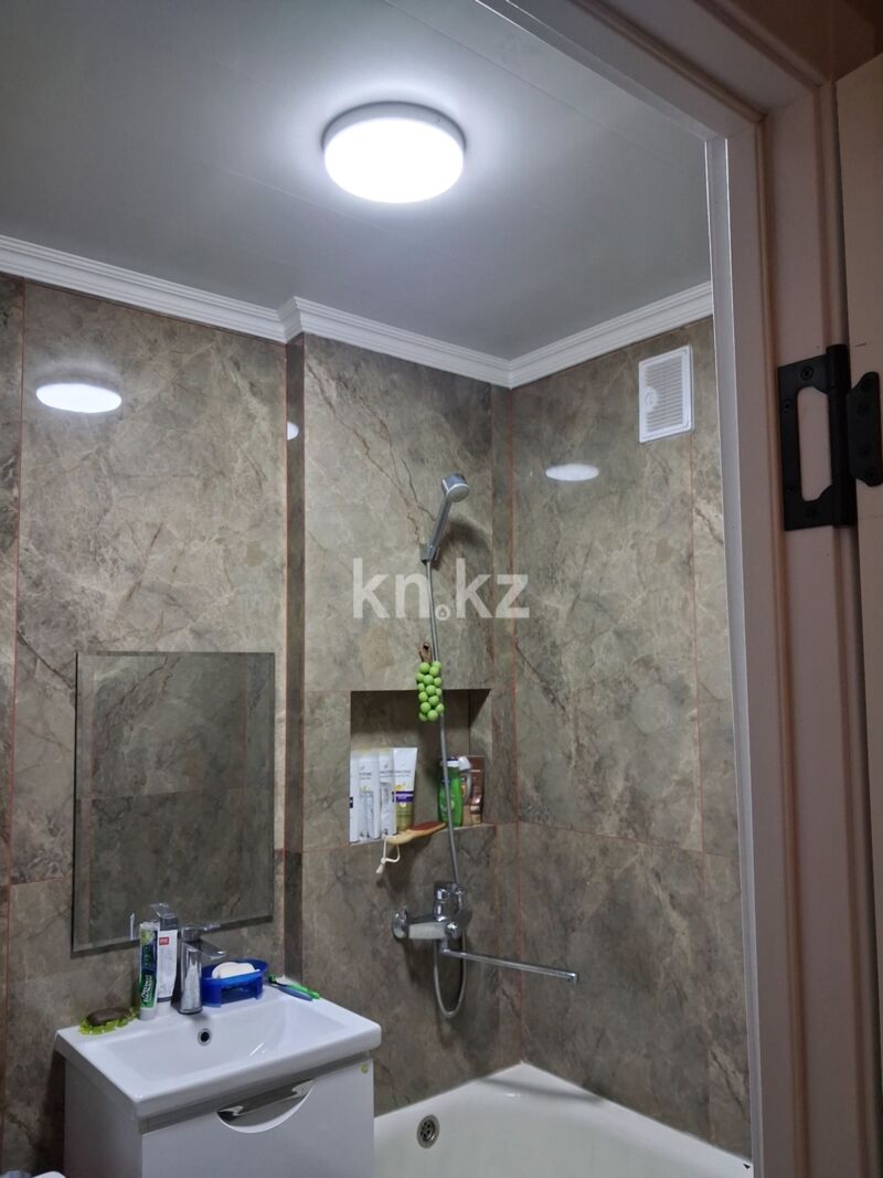 Продажа 1-комнатной квартиры, 33 м² - Продажа квартир в Казахстане - страница 13 фото 11 из 14