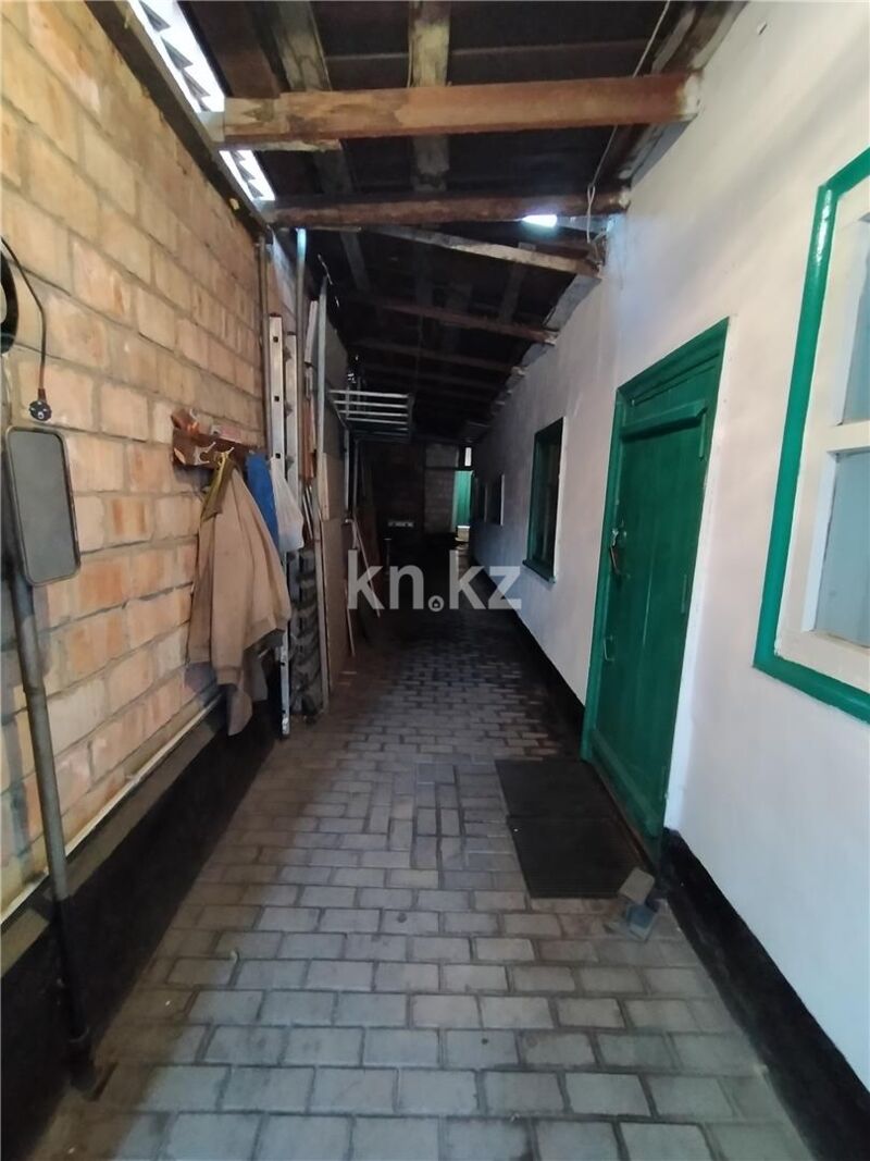 Продажа 4-комнатного дома, 90 м² - Продажа домов, коттеджей в Караганде - страница 7 фото 13 из 17