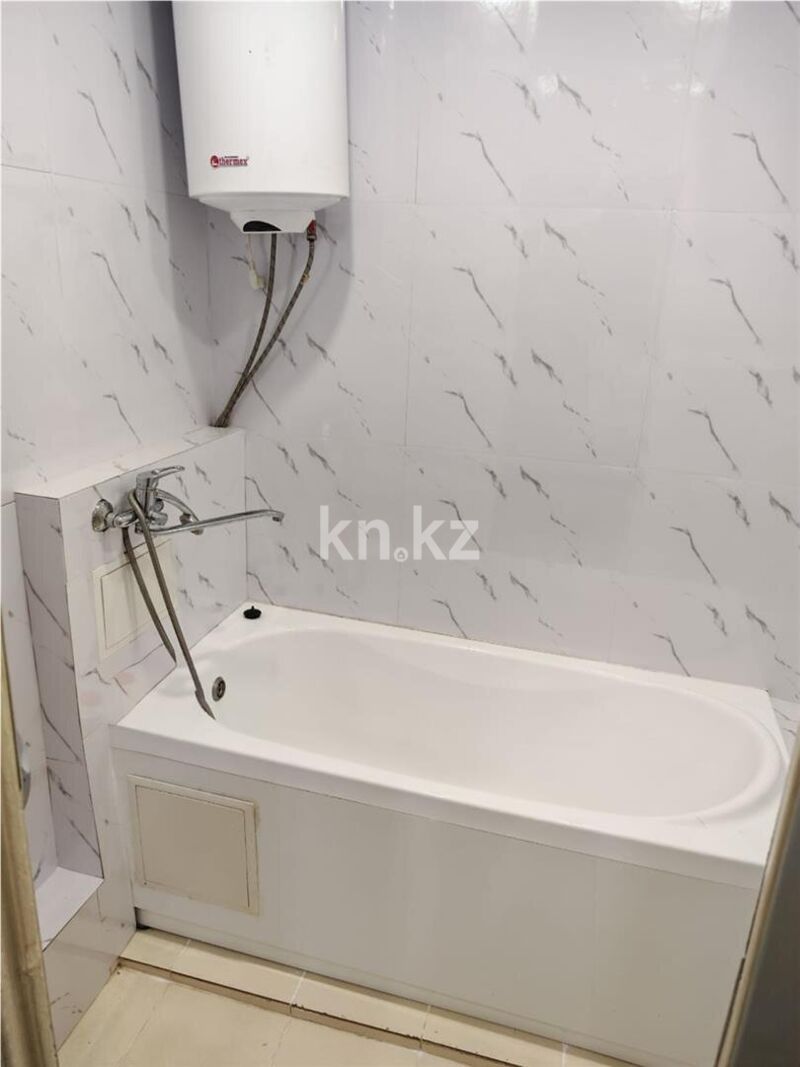 Продажа 1-комнатной квартиры, 41 м² - Продажа однокомнатных квартир в Караганде - страница 4 фото 8 из 13