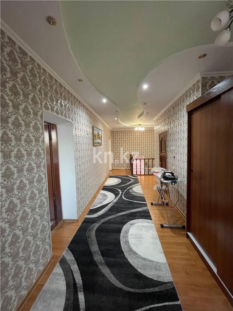 Продажа 5-комнатного дома, 212 м² - Продажа домов, коттеджей в Караганде - страница 2 фото 15 из 28