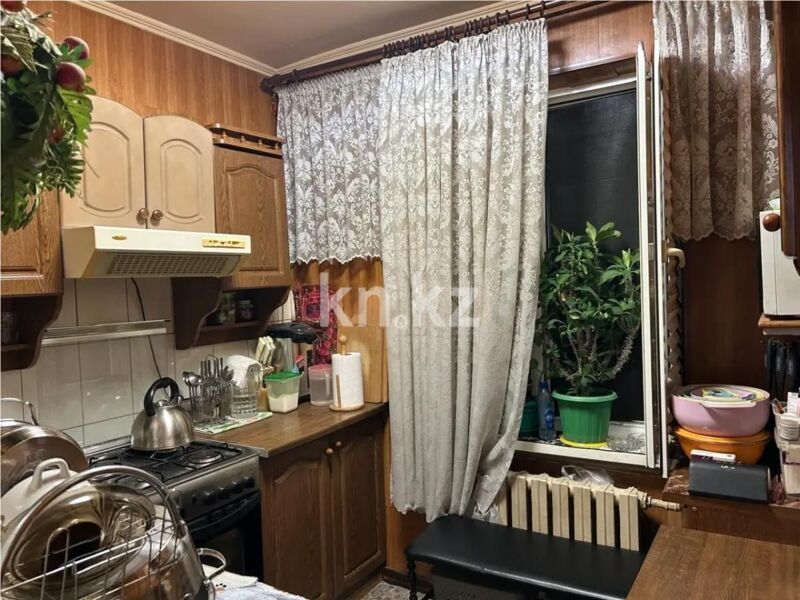 Продажа 3-комнатной квартиры, 65.1 м² - Продажа квартир в панельном доме в Алматы фото 3 из 6
