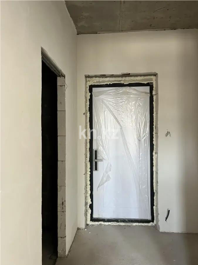 Продажа 1-комнатной квартиры, 42.2 м² - Продажа однокомнатных квартир в блочном доме в Казахстане - страница 53 фото 2 из 2