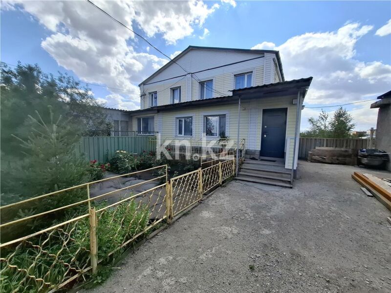 Продажа 4-комнатного дома, 118 м² - Недвижимость в Темиртау - страница 10 фото 1 из 14