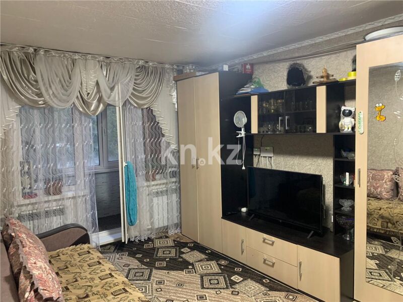 Продажа 1-комнатной квартиры, 31 м² - Продажа однокомнатных квартир в панельном доме в Караганде - страница 10 фото 2 из 10
