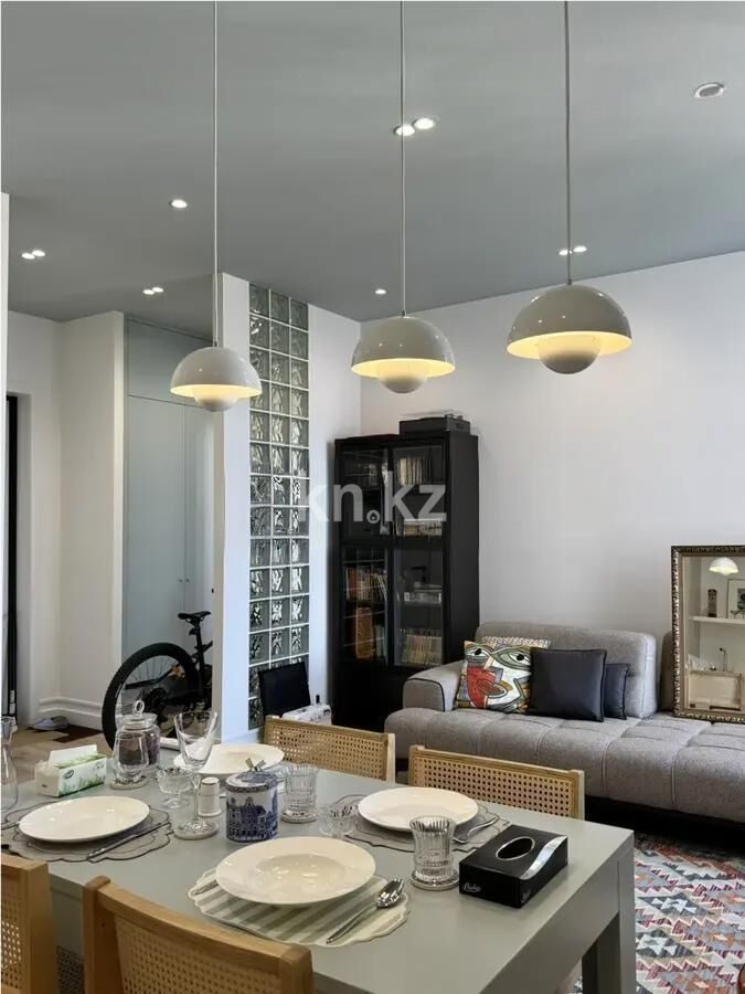 Продажа 2-комнатной квартиры, 50.4 м² - Продажа двухкомнатных квартир в блочном доме в Казахстане - страница 53 фото 1 из 4