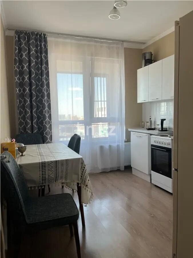 Продажа 1-комнатной квартиры, 37 м² - Продажа квартир в блочном доме в Казахстане - страница 31 фото 2 из 3