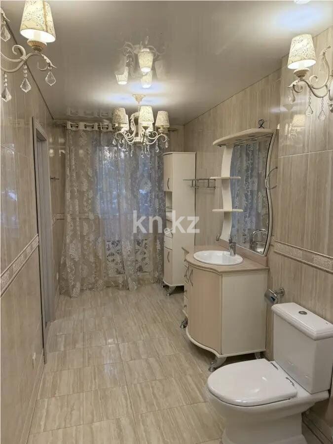 Продажа 7-комнатной квартиры, 200 м² - Продажа пятикомнатных и более квартир в кирпичном доме в Казахстане фото 9 из 9
