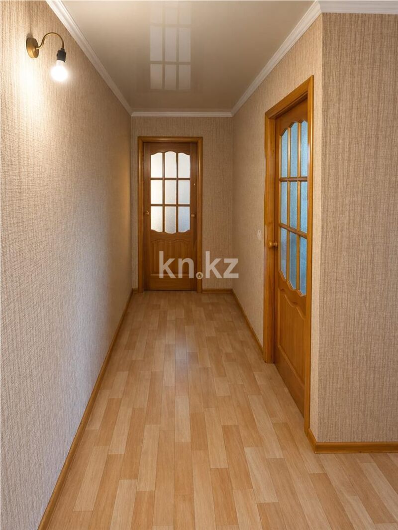 Продажа 2-комнатной квартиры, 46 м² - Продажа двухкомнатных квартир на Юго-Востоке Караганды - страница 24 фото 9 из 13