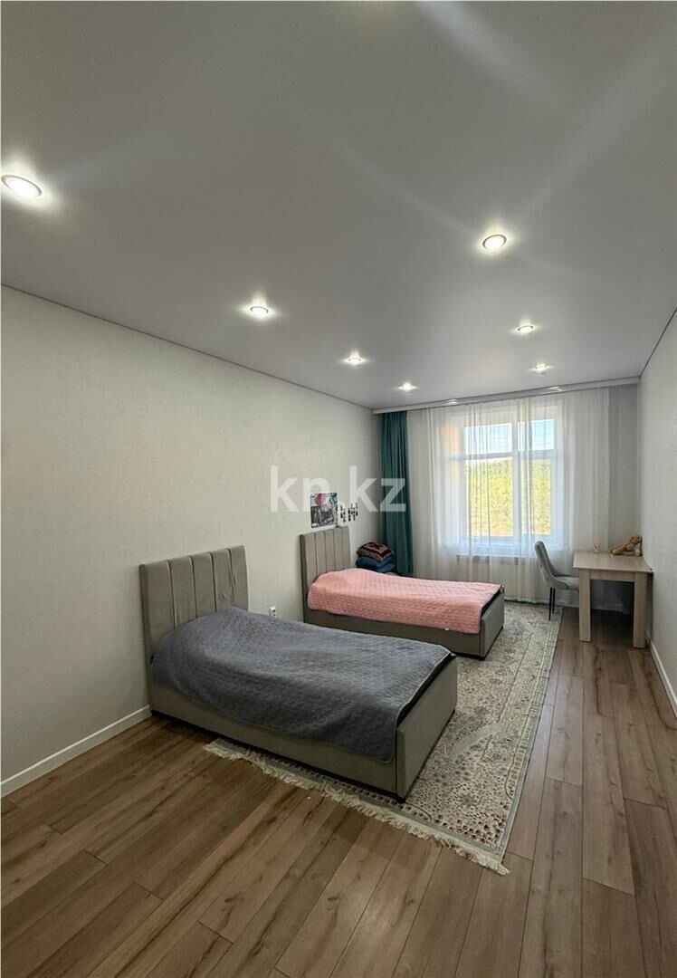Продажа 3-комнатной квартиры, 92 м² - Продажа трехкомнатных квартир на Юго-Востоке Караганды - страница 9 фото 12 из 13