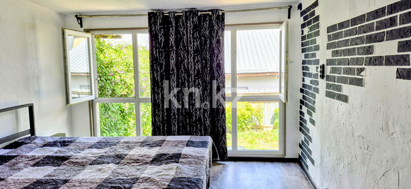 Продажа 3-комнатного дома, 80 м² - Продажа домов, коттеджей в Жетысуском р-не Алматы фото 2 из 11