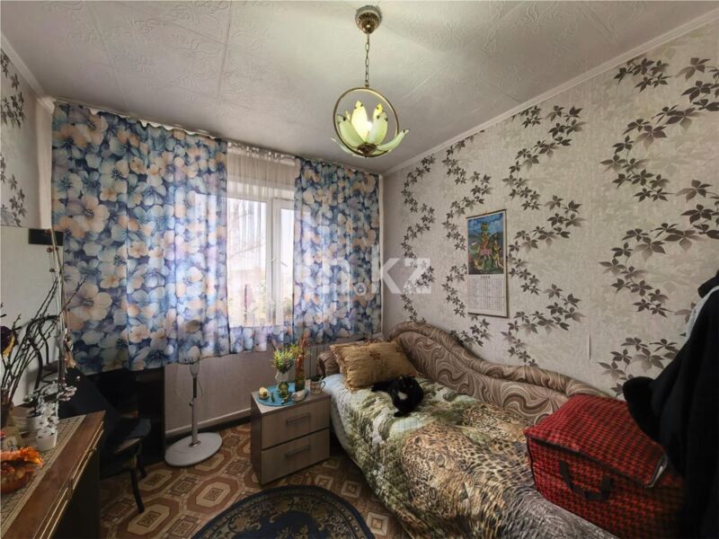 Продажа 3-комнатной квартиры, 48 м² - Продажа квартир в Караганде - страница 10 фото 4 из 12