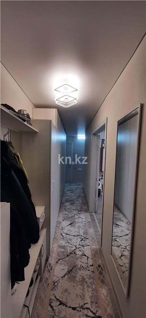 Продажа 3-комнатной квартиры, 65 м² - Продажа трехкомнатных квартир в кирпичном доме в Караганде фото 5 из 8