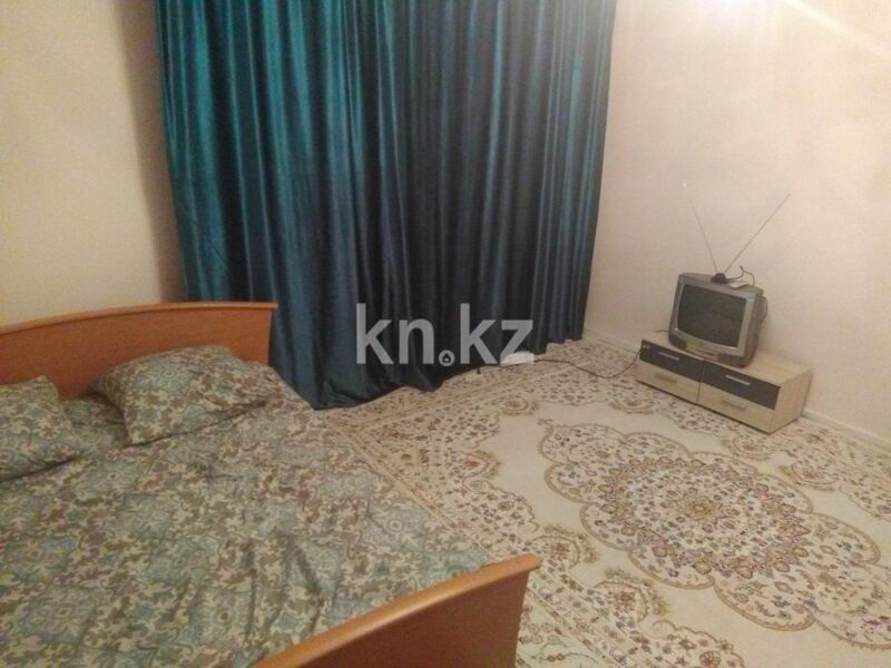 Аренда 1-комнатной квартиры посуточно, 35 м² - Аренда однокомнатных квартир посуточно в Уральске фото 1 из 4