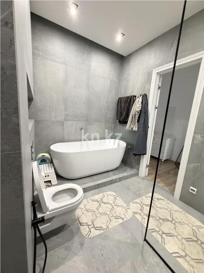 Продажа 3-комнатной квартиры, 140 м² - Продажа трехкомнатных квартир в кирпичном доме в Казахстане - страница 53 фото 4 из 7