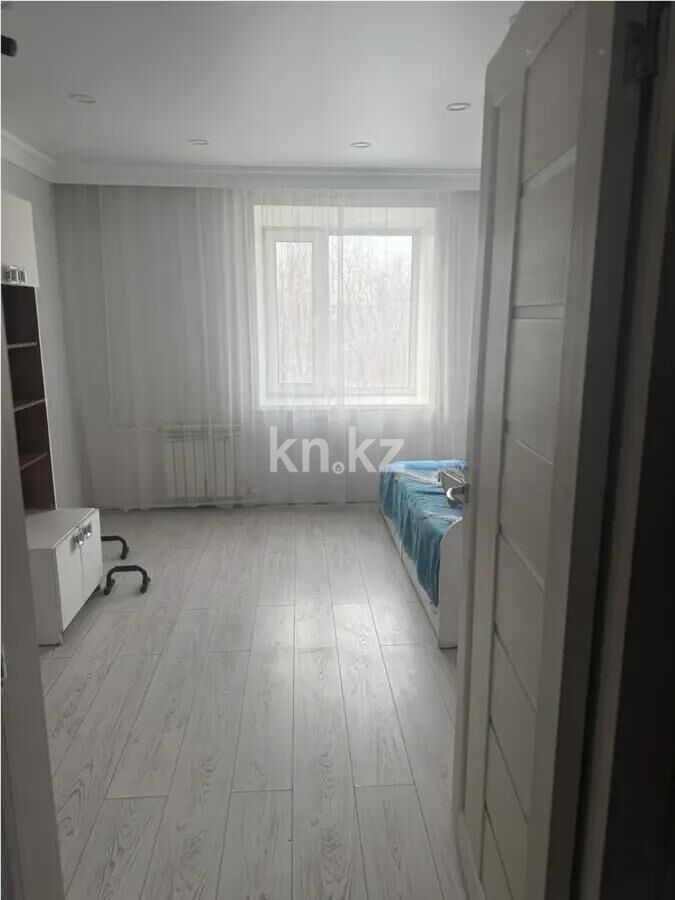Продажа 3-комнатной квартиры, 60 м² - Продажа трехкомнатных квартир в Майкудуке Караганды - страница 9 фото 2 из 5