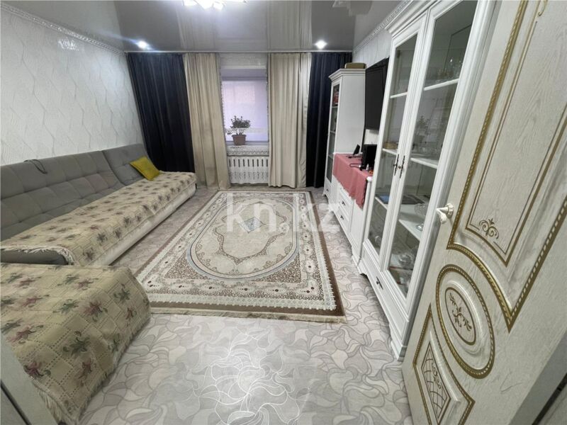 Продажа 3-комнатной квартиры, 65 м² - Продажа трехкомнатных квартир на Юго-Востоке Караганды - страница 18 фото 1 из 12