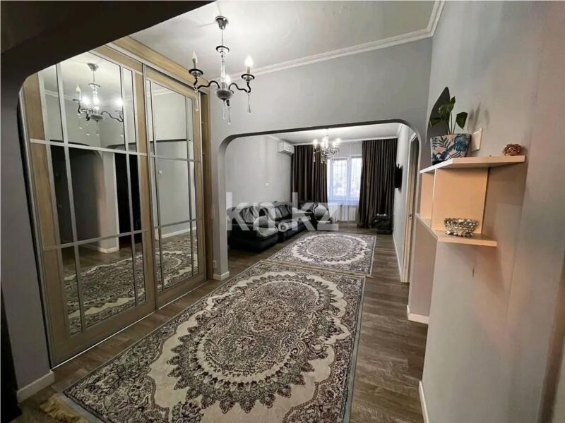 Продажа 4-комнатной квартиры, 100 м² - Продажа четырехкомнатных квартир от собственников в Алматы фото 1 из 4